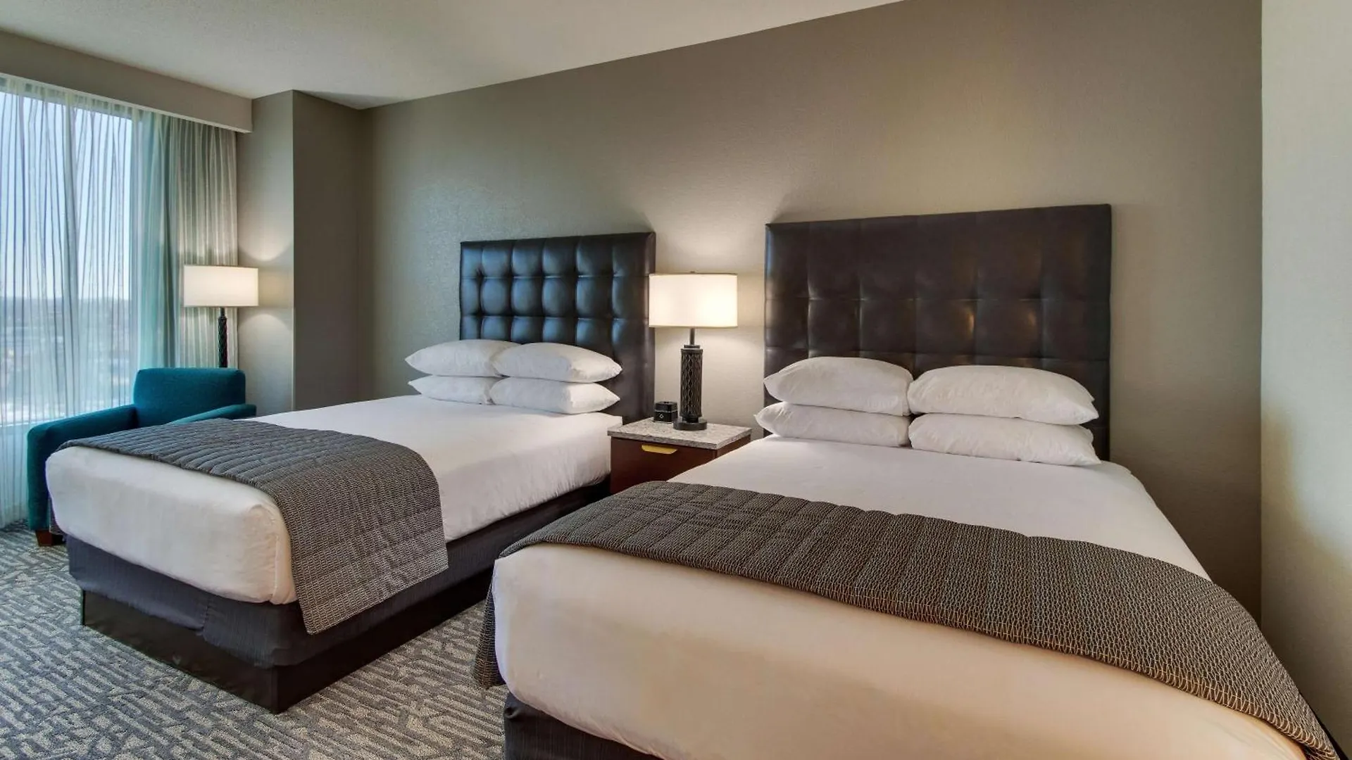 Drury Plaza Hotel Nashville Downtown 3*,  United States